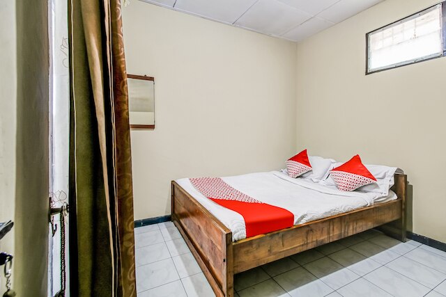 OYO 91053 デサ ウィサタ ギリマヌック