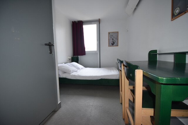 オーベルジュ ジュネス イI パリ - ル ダルタニャン