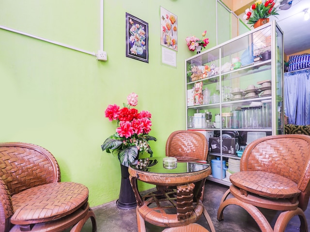 ホテル O ビルキス ホームステイ ニア ザ ホットリバー, ドッグラン