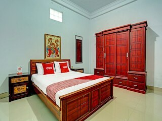 OYO  91247 デサ ウィサタ カランサリ