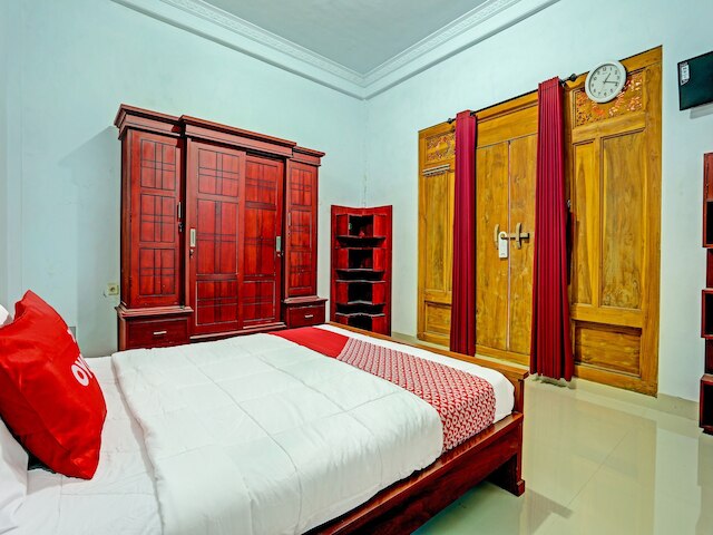 OYO  91247 デサ ウィサタ カランサリ