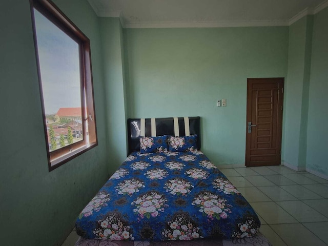 エクスプレス O 91979 ペンギナパン トンドン タ