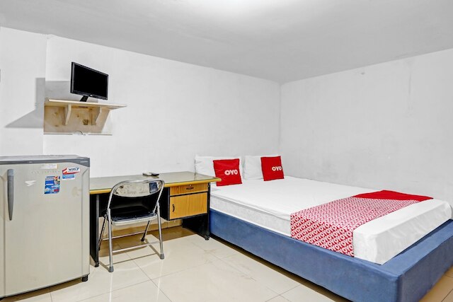 OYO ライフ 90791 ロイヤル マルゴレジョ