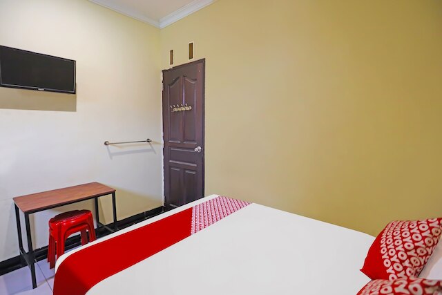 スポット オン 92092 ウィズマ ニラム サリ シャリア