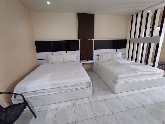 ホテル O スブール