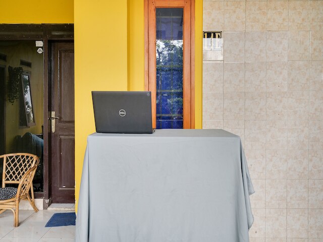 SPOT ON 91775 ポンドク 14 シャリア