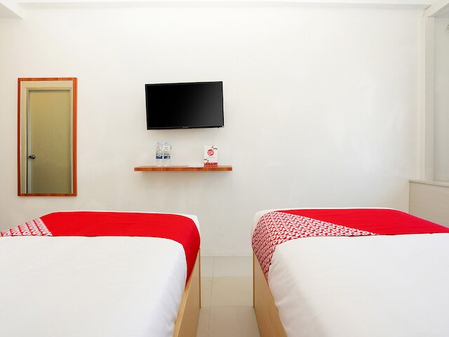 OYO 91964 メナラ ルングクット スラバヤ