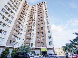 OYO 91964 メナラ ルングクット スラバヤ