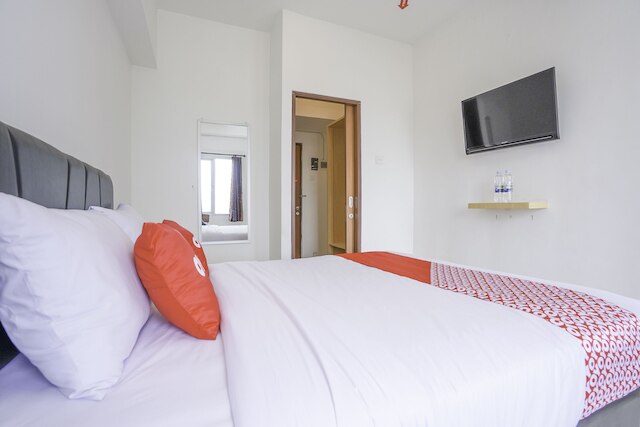 キャピタル O 91962 パビリオン ペルマタ スラバヤ