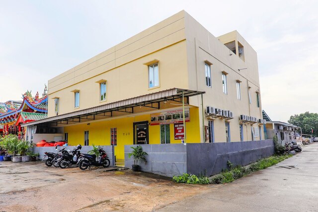 OYO  91659 シティ  レジデンス