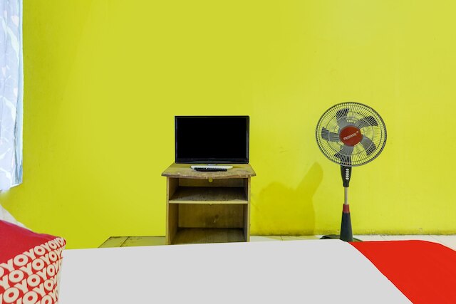 ホテル O エメス ジャヤ ホームステイ ニア サムスン エレクトロニク インドネシア PT