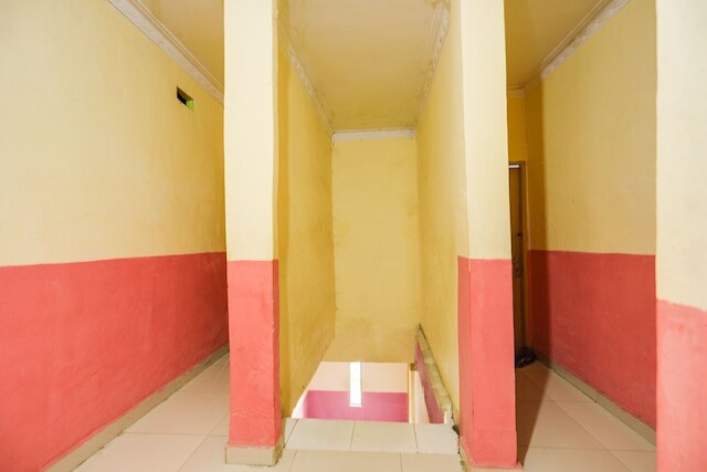 ホテル O エメス ジャヤ ホームステイ ニア サムスン エレクトロニク インドネシア PT