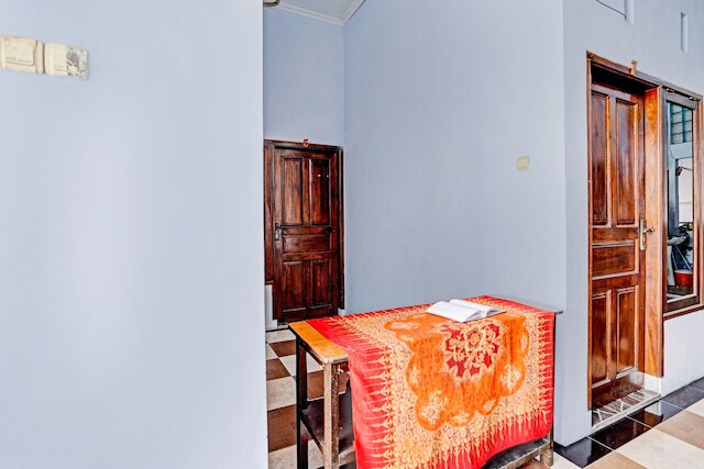 OYO  90665 ジュウィンガン シャリア  2