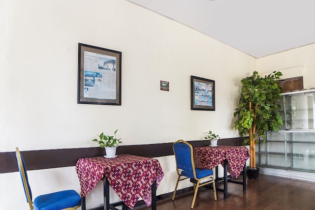 OYO 91878 チェリー レッド ホテル