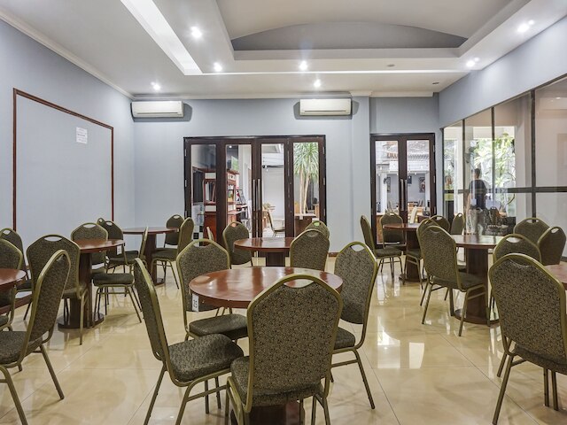 キャピタル O 91140 アヨディア ケボン ジェルク