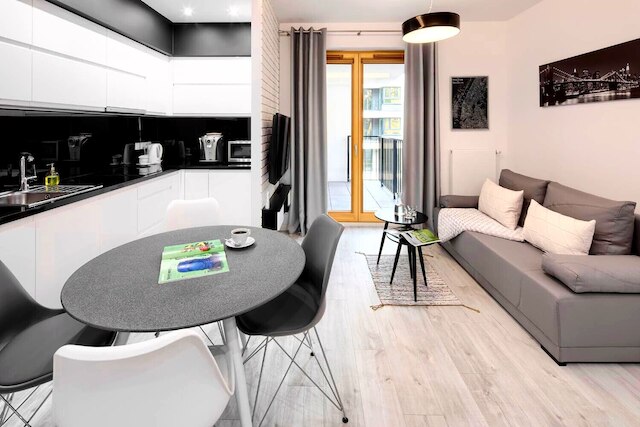 ネイティブアパートメンツルベルスカ10