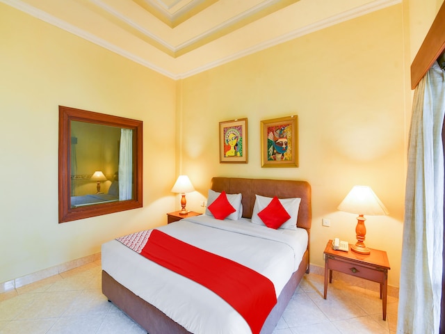 スーパー OYO タウンハウス オーク マキシ ホテル レギャン