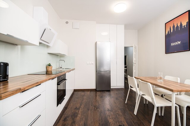 ネイティブアパートメンツルベルスカ14