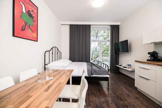 ネイティブアパートメンツルベルスカ14