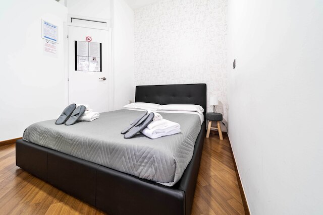 ダンテ 138 クラス ルームズ & アパートメンツ