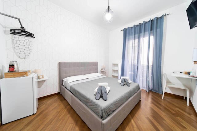 ダンテ 138 クラス ルームズ & アパートメンツ