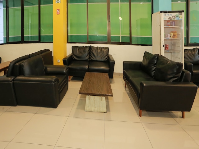 コレクション O 92130 ホテル フィドゥシア カジ