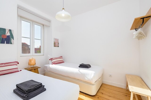 ロス アンジョス アパートメンツ