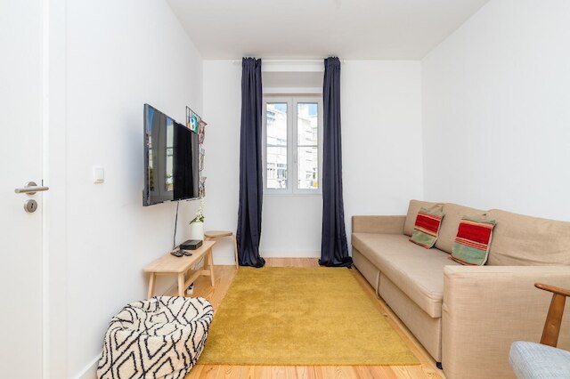 ロス アンジョス アパートメンツ