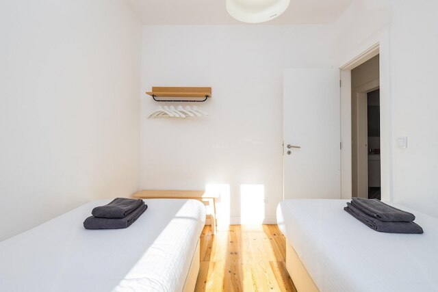 ロス アンジョス アパートメンツ