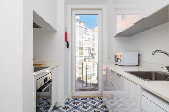 ロス アンジョス アパートメンツ