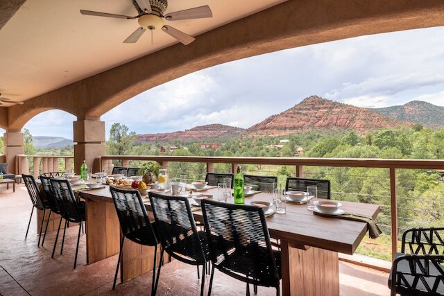 ピラミッド バイ アヴァンステイ リュクス セドナ マンション ウィズ ビューズ, 7 ミンズ トゥ ダウンタウン