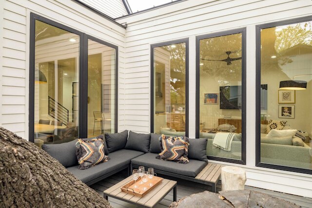 モダン リトリート ウィズ プール, ゲスト ハウス & デッキ ラウンジ ヘンリー by Avantstay