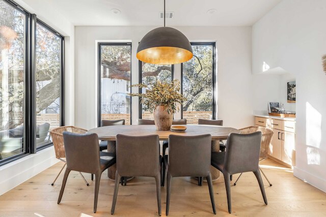 モダン リトリート ウィズ プール, ゲスト ハウス & デッキ ラウンジ ヘンリー by Avantstay