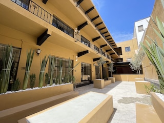 コルメナ ホテル CDMX セントロ