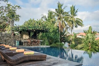 ティルタ・アルム