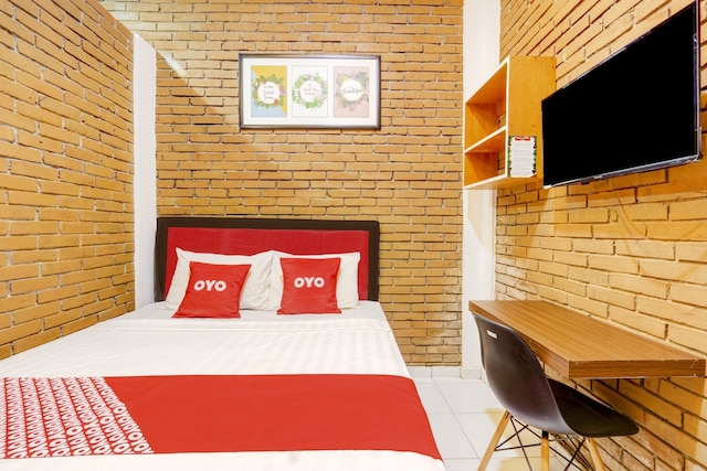 ホテル O D コスト イン カンドリ セマラン