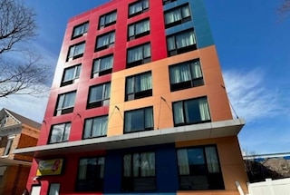 スーパー  8 バイ ウィンダム ブルックリン ペンシルバァニア アベニュー