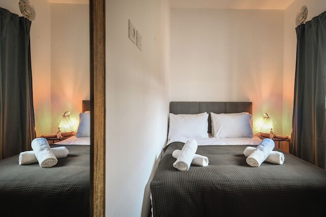 Stylish 2BR Apt with Balcony and View