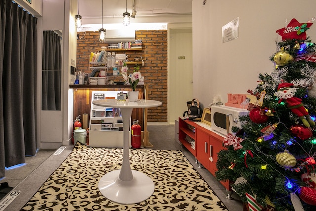 Bias K-GIRL GUESTHOUSE - Caters to Women