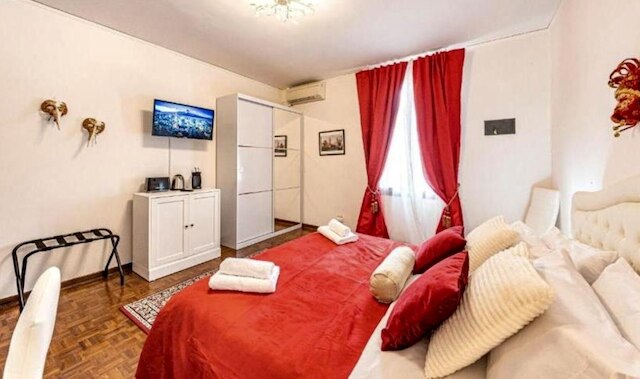 ラ・ドガレッサ ゲストハウス