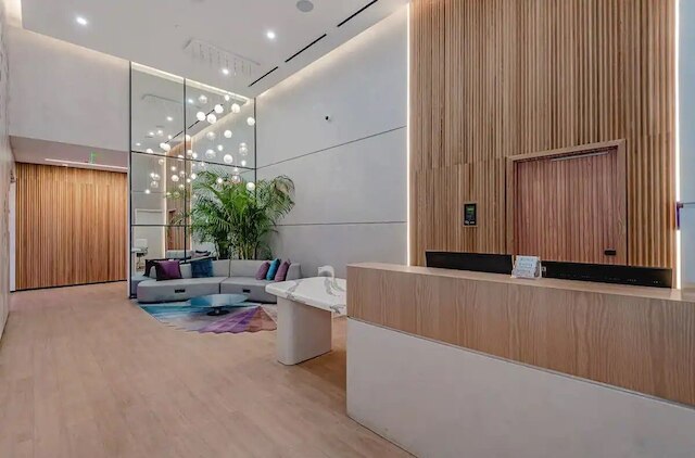 ミラビレコンドダウンタウンMIAブリッケルw PRKG