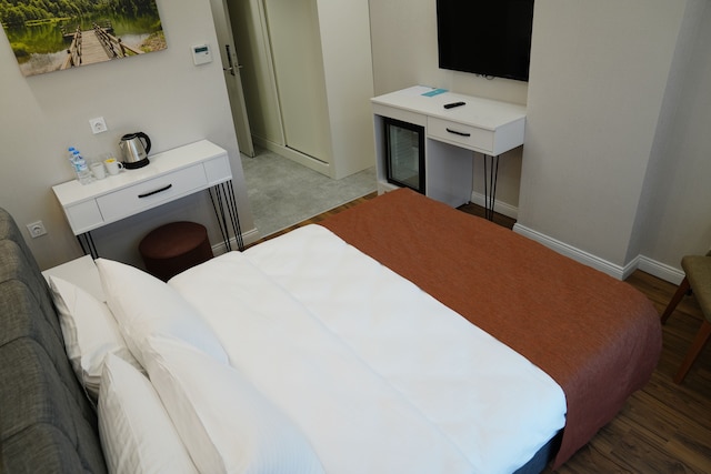 アカイムハトラーラエビ