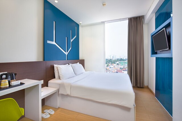 1O1 URBAN ジャカルタ・ペムダ