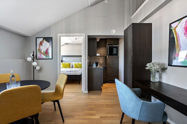 ヌマ オスロ トップ