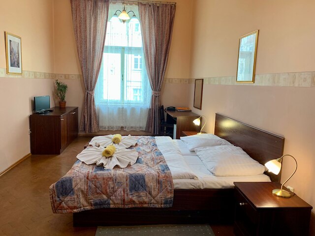 ホテル ビクター