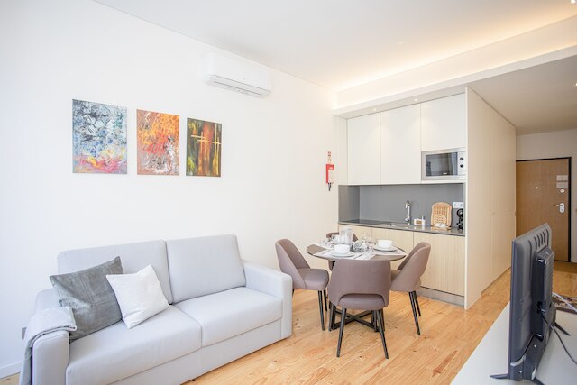 リーヴィングモウジーニョレジデンスアパート1F