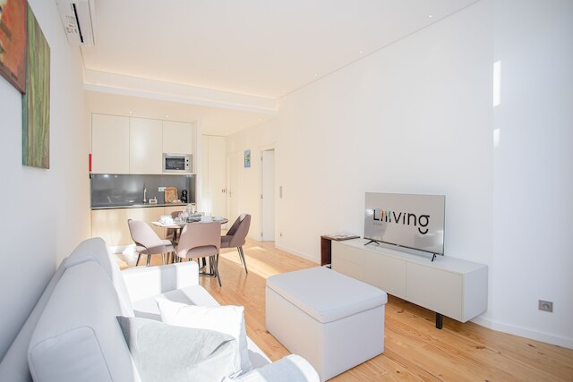 リビング-ムジーニョレジデンスアパートメント3F