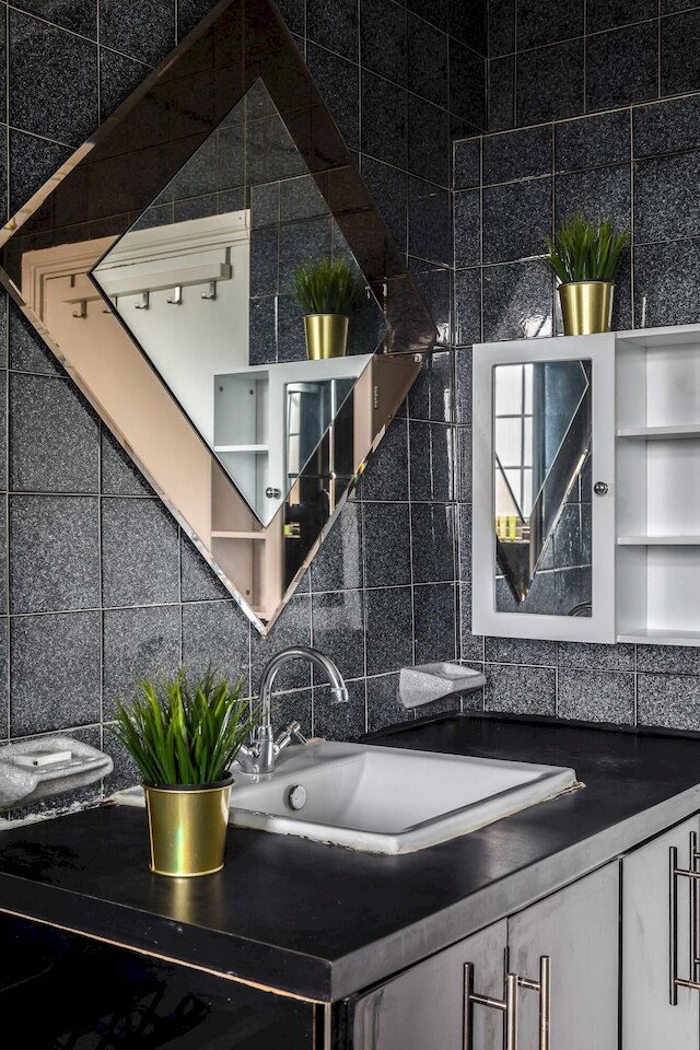 ピックザプレイス サセックス ガーデンズ アパートメンツ III