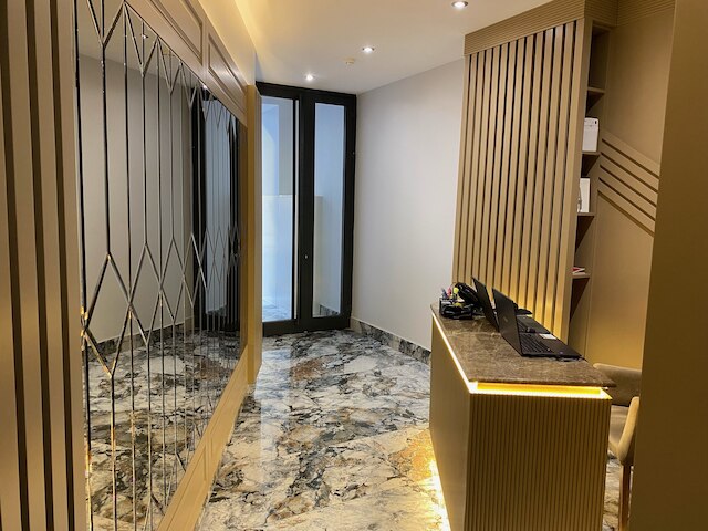 アシルザデ・ホテル・シルケチ