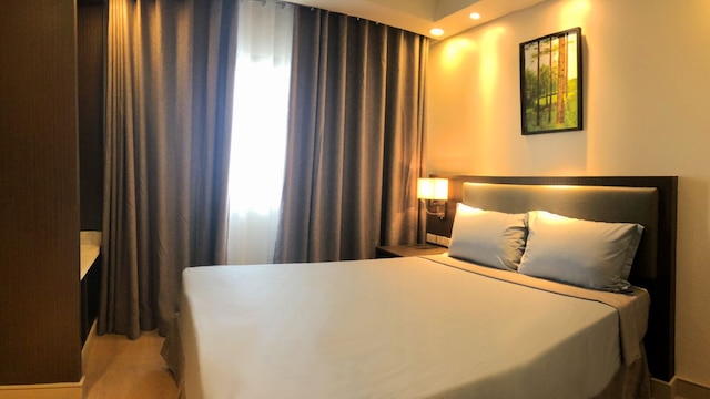 ザ レジデンス アット BCCT バイ ステイズ PH